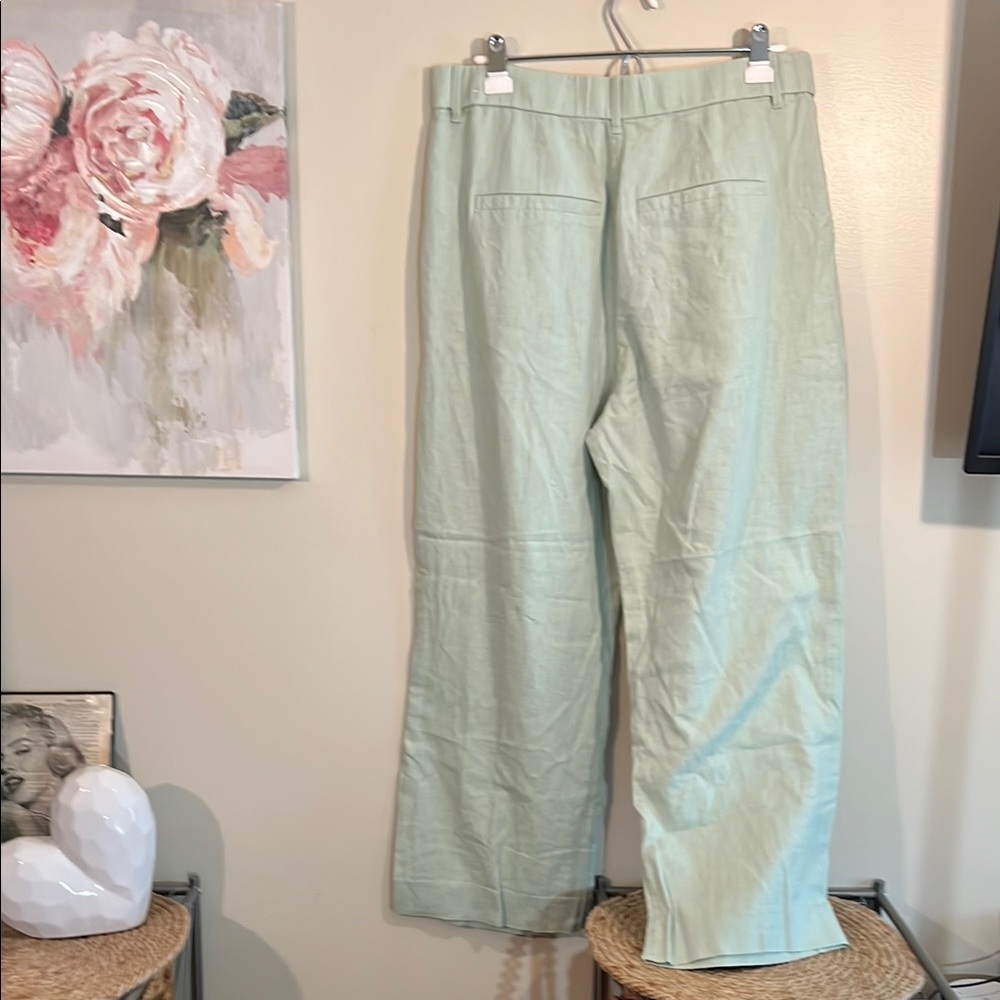 Abercrombie & Fitch Women’s Light Green Pants Size Large - Picture 2 of 5